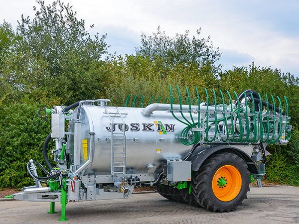 Трактары і сельскагаспадарчая тэхніка